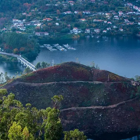 Welcome To Geres-green View 샬레